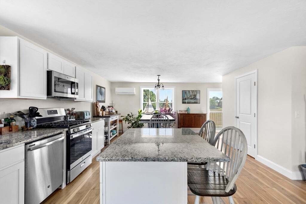 House in Lakeville, Massachusetts, United States 5 - 18146578