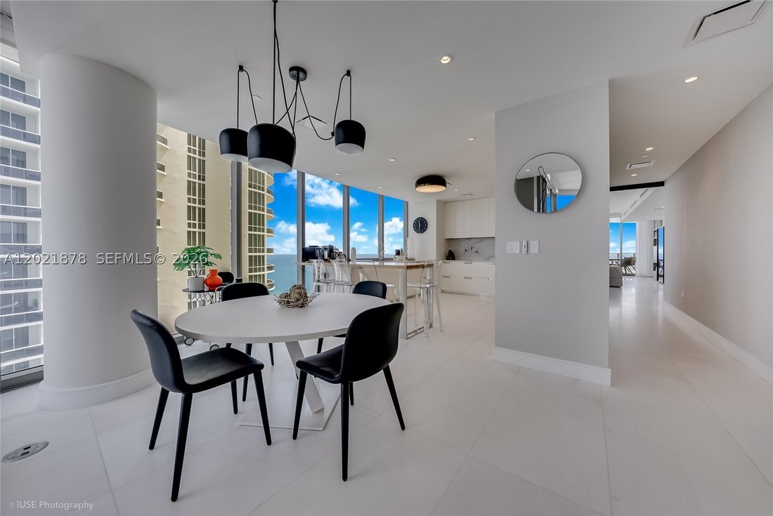 Condo in Sunny Isles Beach, Florida, United States 4 - 17983026