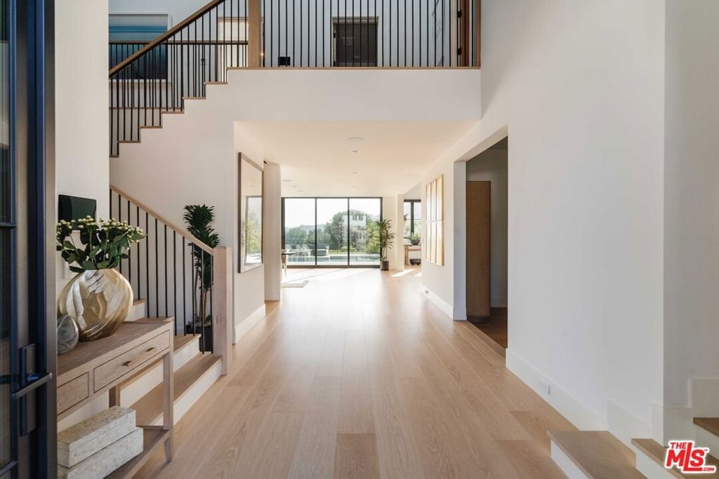 House in Los Angeles, California, United States 3 - 18147871