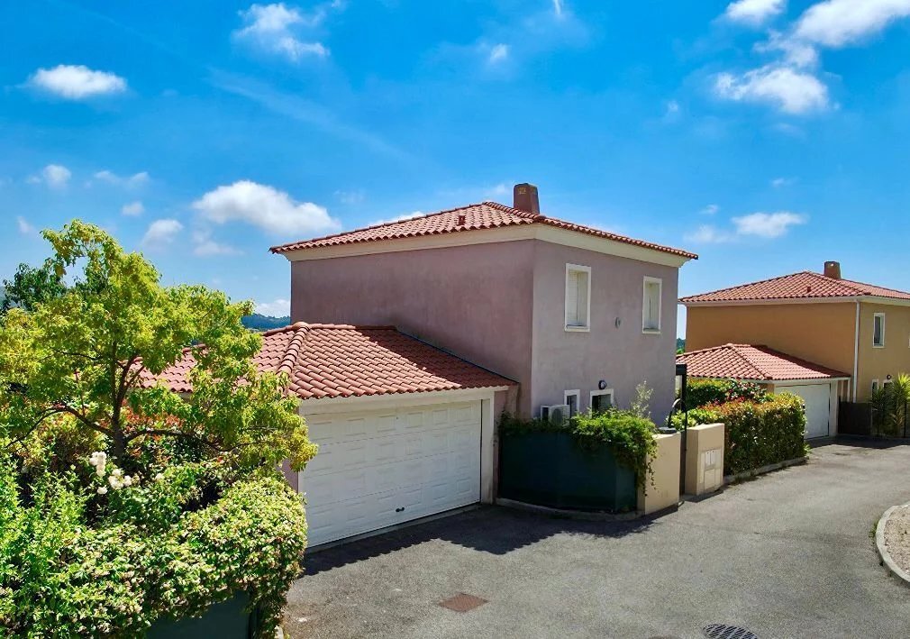 House in Nice, Provence-Alpes-Côte d'Azur, France 1 - 18146804