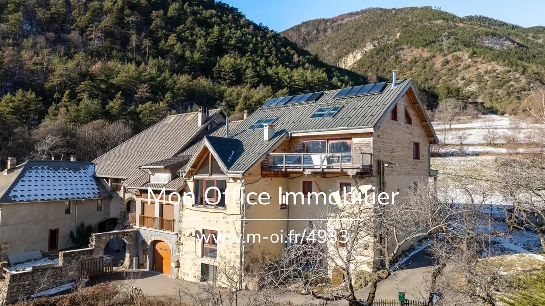 House in Reotier, Provence-Alpes-Côte d'Azur, France 1 - 18147759