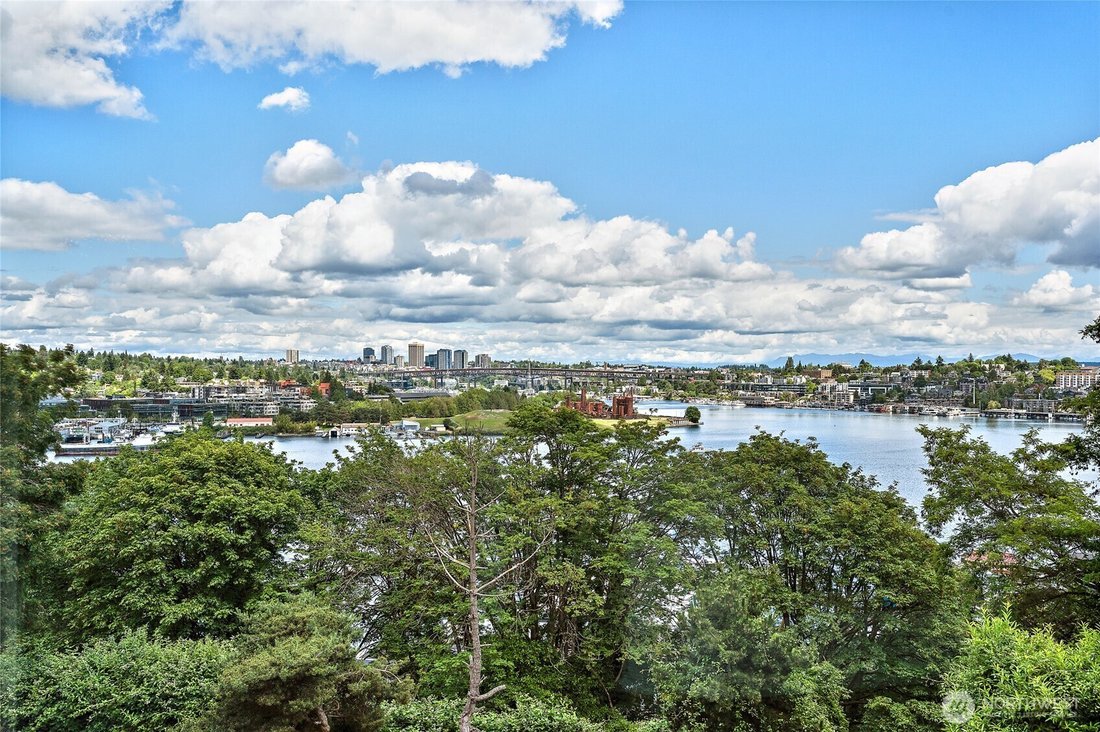 Condo in Seattle, Washington, United States 2 - 17864627