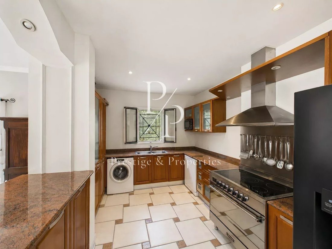 Villa in Mougins, Provence-Alpes-Côte d'Azur, France 5 - 18146653