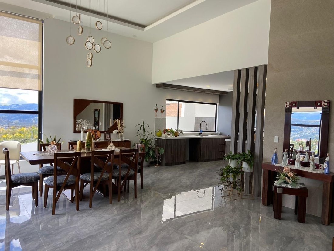 House in Cuenca, Azuay, Ecuador 5 - 18147203