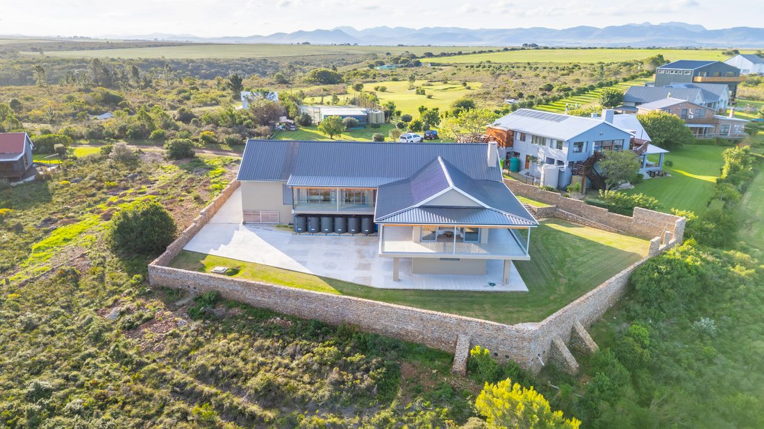 House in Saint Francis Bay, Eastern Cape, South Africa 1 - 18150587