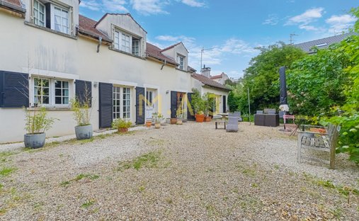 Maison à Ledru Rollin, Le Perreux-sur-Marne, France 1