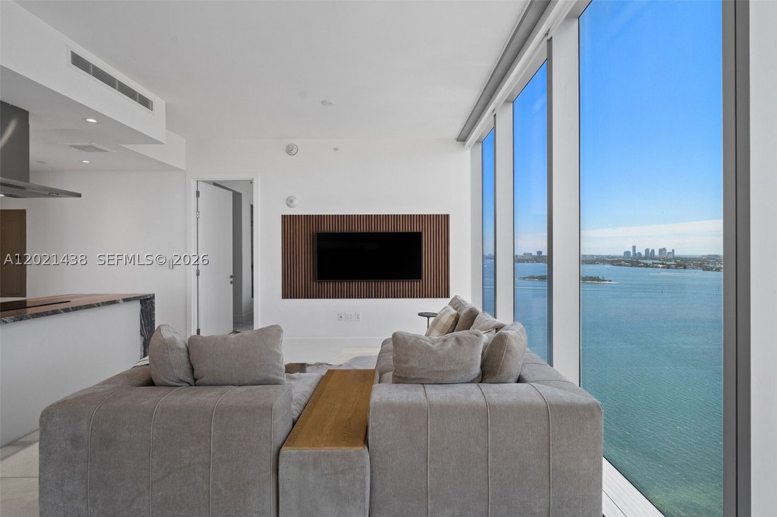 Condo in Miami, Florida, United States 5 - 17953306
