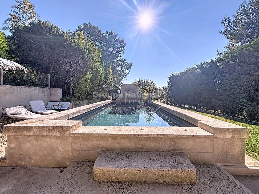Villa in Cheval-Blanc, Provence-Alpes-Côte d'Azur, France 1 - 18150465