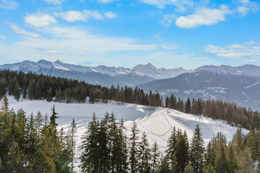 House in Crans-Montana, Valais, Switzerland 2 - 18147377