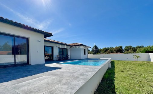 House in Camblanes-et-Meynac, Nouvelle-Aquitaine, France 1