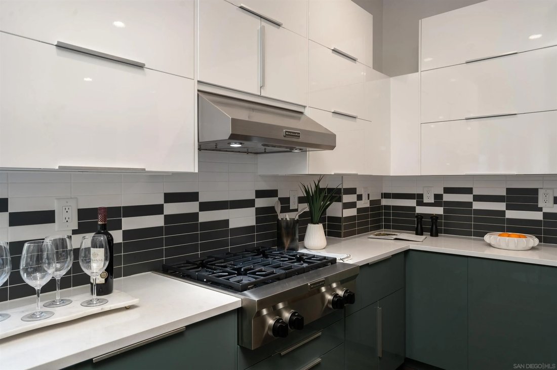 Townhouse in San Diego, California, United States 5 - 18148375