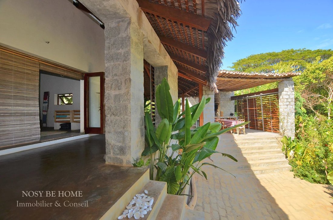 Villa in Nosy Faly, Diana, Madagascar 4 - 18146676