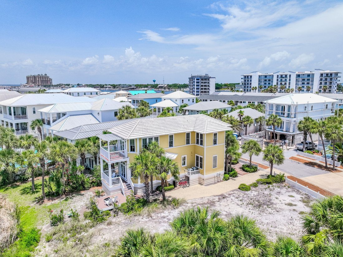 House in Destin, Florida, United States 3 - 18148600