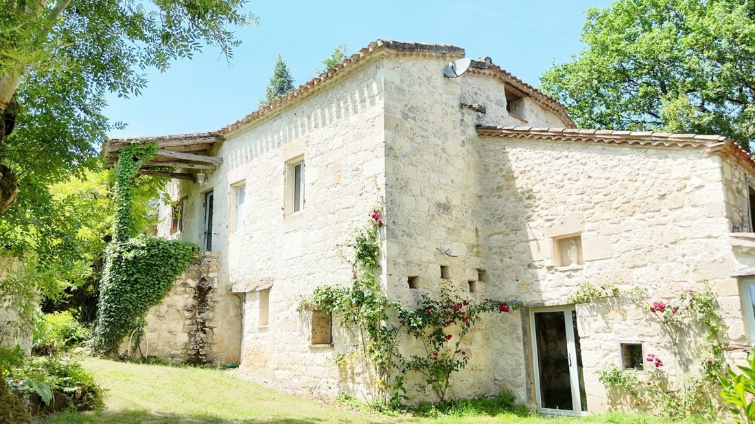 Estate in Puymirol, Nouvelle-Aquitaine, France 5 - 16276780