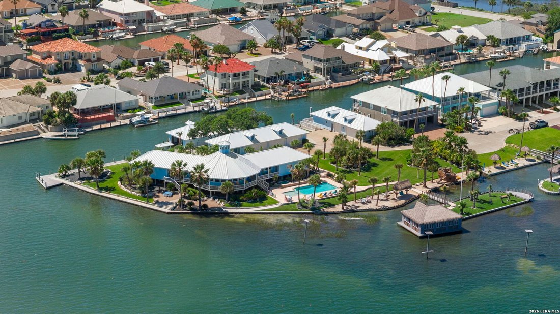 House in Aransas Pass, Texas, United States 2 - 18149965
