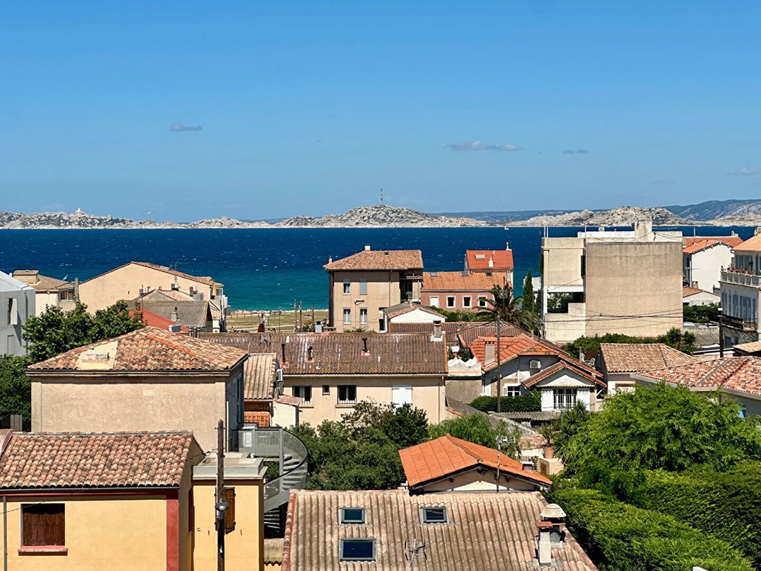 Apartment in Vieille Chapelle, 8e Arrondissement, Marseille 3 - 18070745