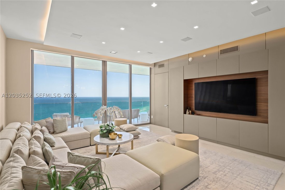 Condo in Sunny Isles Beach, Florida, United States 5 - 18148913