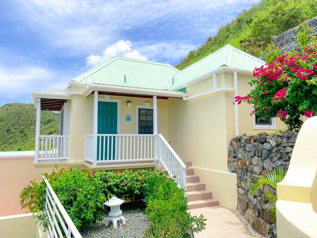 House in West End, British Virgin Islands 5 - 15989553