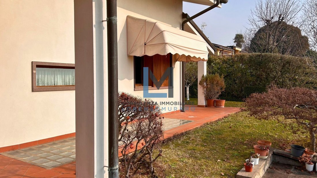 Villa in Montebelluna, Veneto, Italy 4 - 18150823