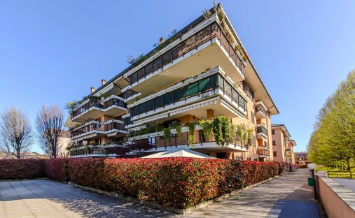 Appartement à Arese, Lombardie, Italie 1