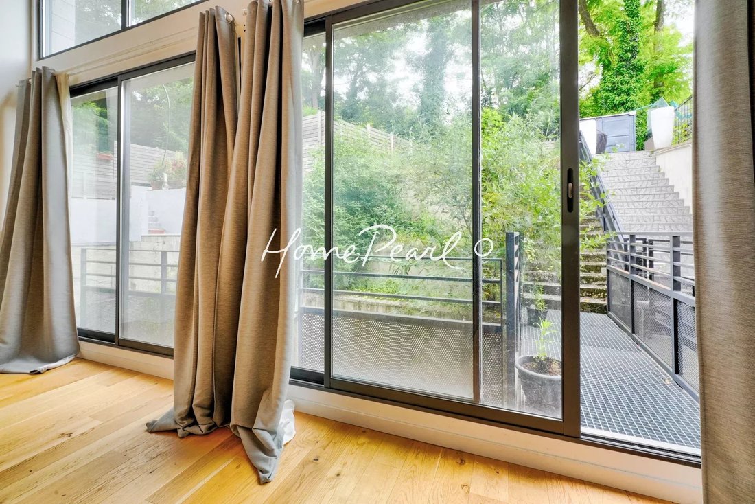 Apartment in Neuilly-Plaisance, Ile-de-France, France 1 - 11971907