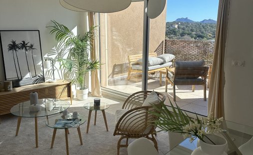 Appartamento a Counillier Valescure, Fréjus, Francia 1