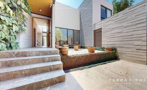 House in Juriquilla, Querétaro, Mexico 1