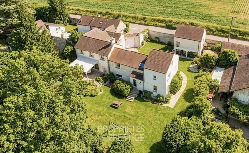 House in Septeuil, Ile-de-France, France 1