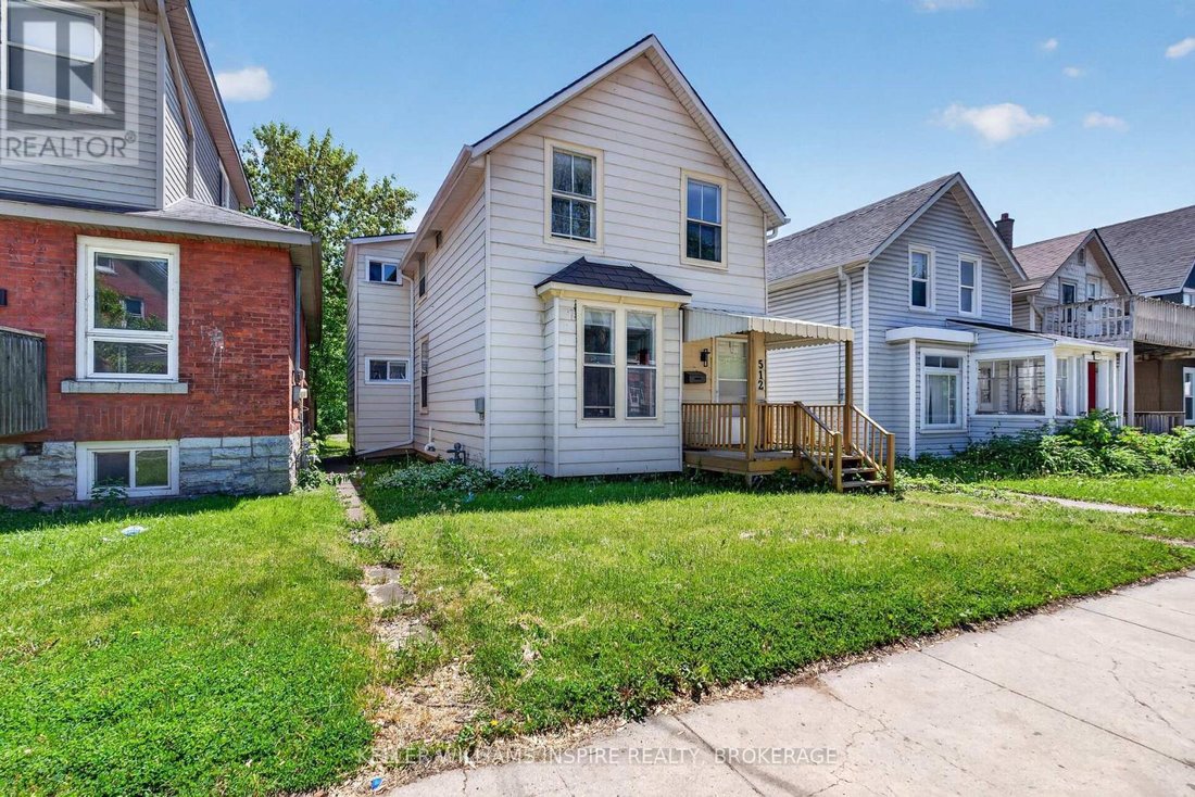 House in Kingston, Ontario, Canada 4 - 18149962