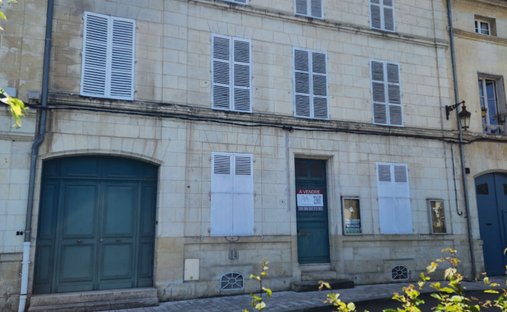 Villa in Loches, Centre-Val de Loire, France 1
