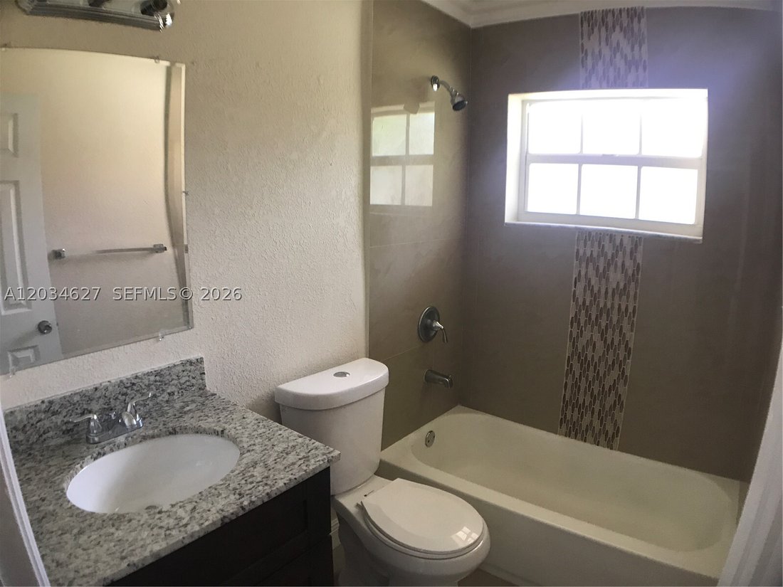 Fort Lauderdale, Florida, United States 5 - 18148926