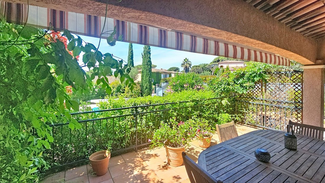 Villa in Exterieurs, Frejus, France 3 - 18148800
