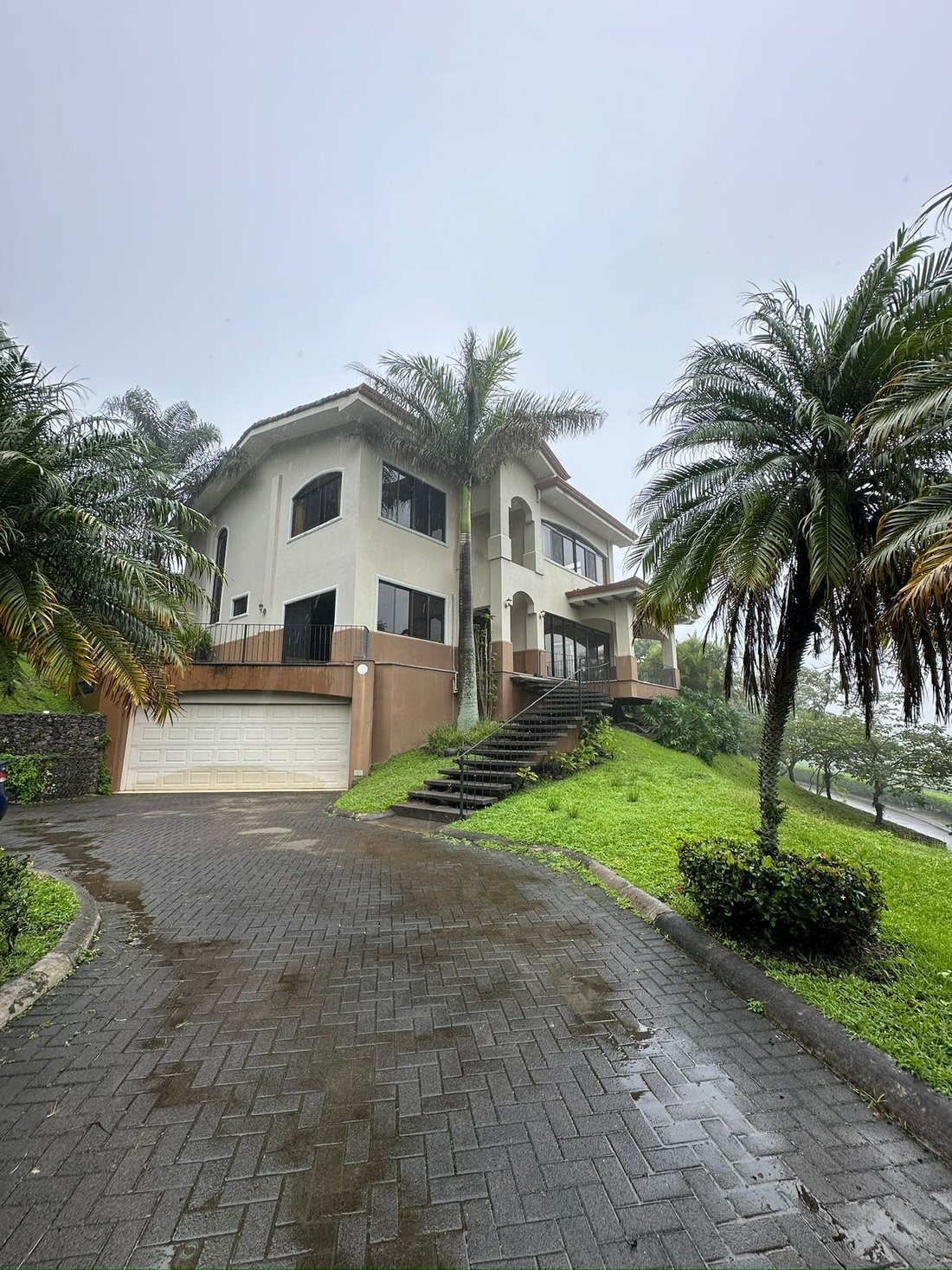Condo in Ciudad Colón, San José Province, Costa Rica 1 - 18149736