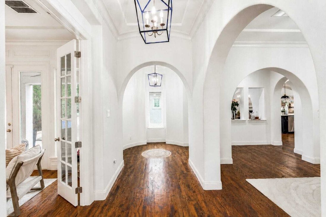 House in Frisco, Texas, United States 4 - 17766877