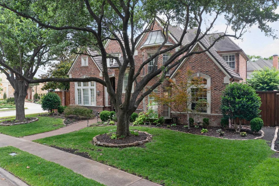 House in Plano, Texas, United States 3 - 18151211