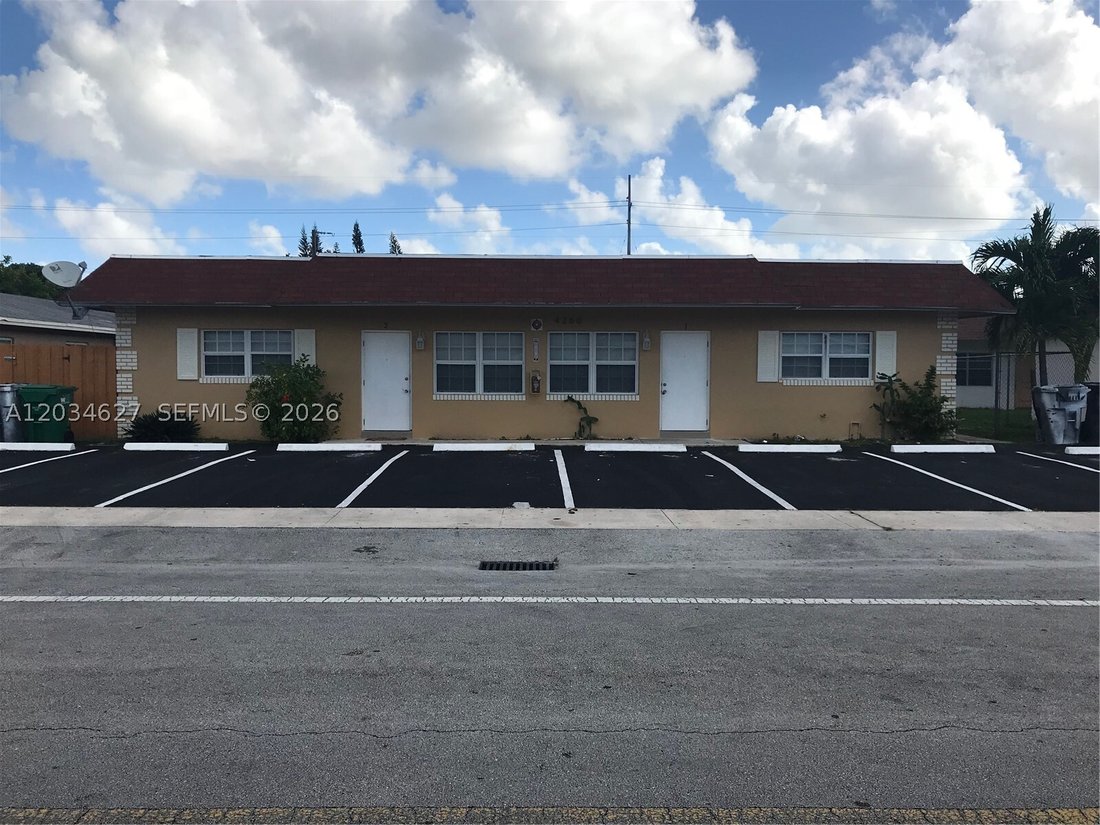 Fort Lauderdale, Florida, United States 1 - 18148926