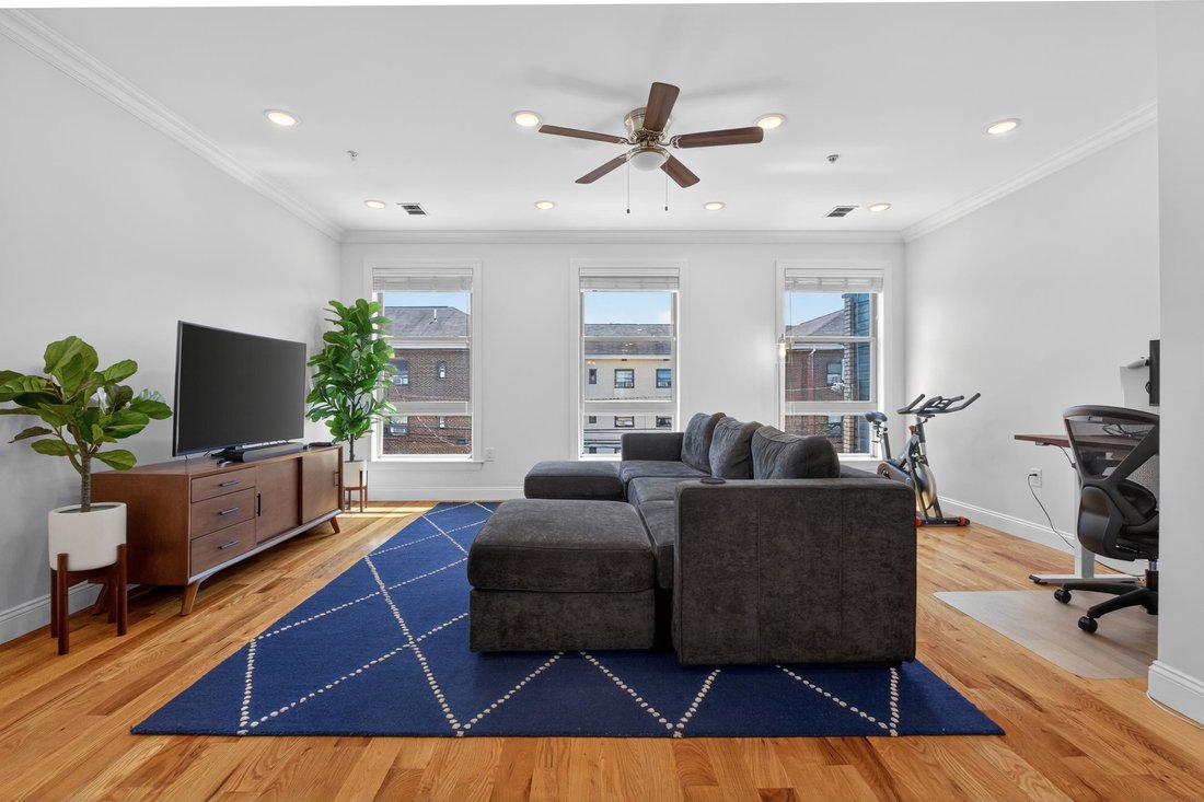 Condo in Union City, New Jersey, United States 4 - 18149920
