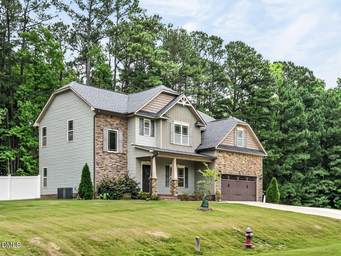 House in Wendell, North Carolina, United States 3 - 18149263