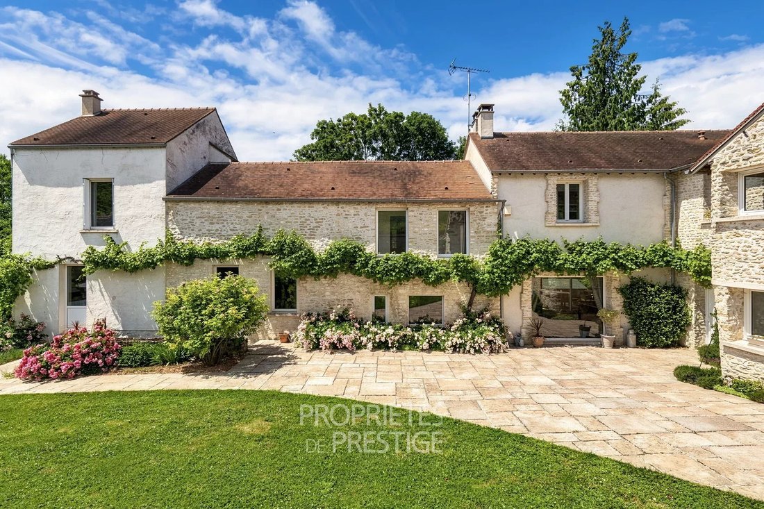 House in Septeuil, Ile-de-France, France 3 - 18150344