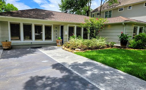 House in Bellaire, Texas, United States 1