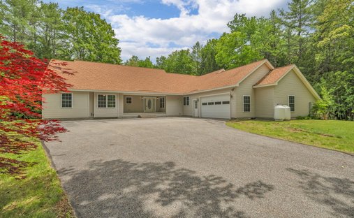 House in Durham, Maine, United States 1
