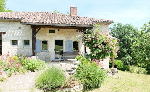 Estate in Puymirol, Nouvelle-Aquitaine, France 1