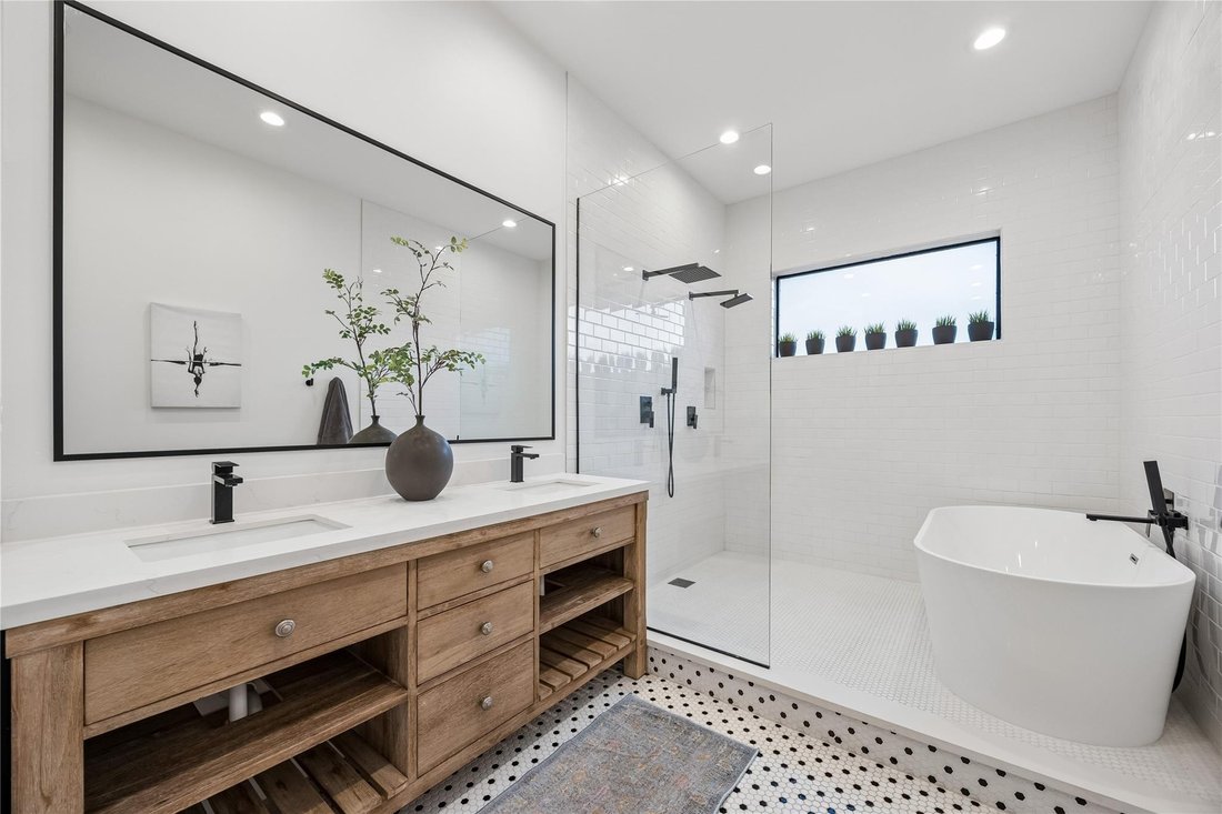 House in Houston, Texas, United States 3 - 18148769