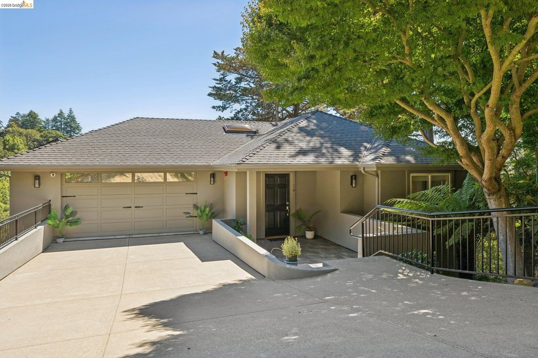 House in Oakland, California, United States 4 - 18148184
