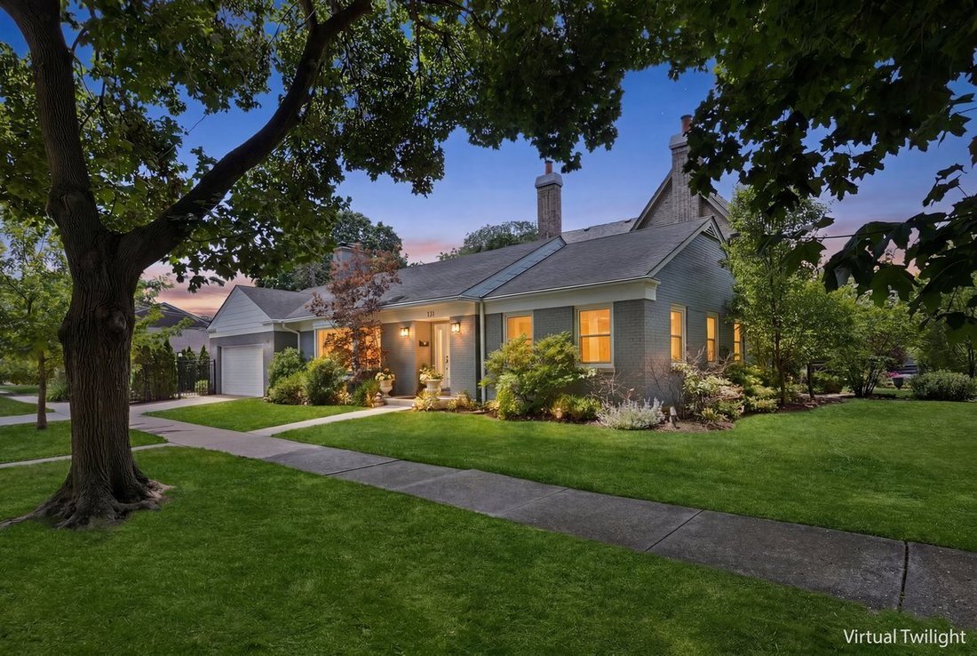 House in Park Ridge, Illinois, United States 3 - 18149375