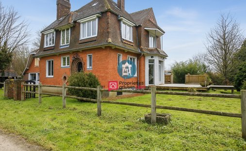 Villa a Nord Ouest, Desvres, Francia 1