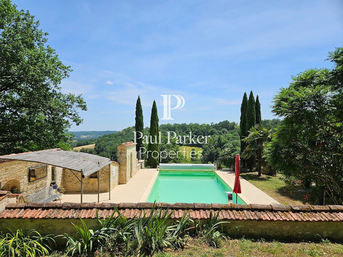 Villa in Beauville, Nouvelle-Aquitaine, France 1 - 18150485