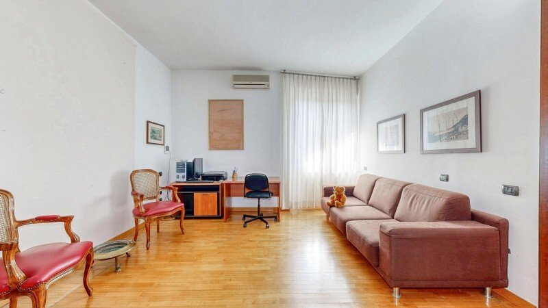 Apartment in Segrate Centro, Milano San Felice, Lombardy 2 - 18148336