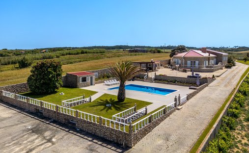 Farm Ranch in São João das Lampas, Lissabon, Portugal 1