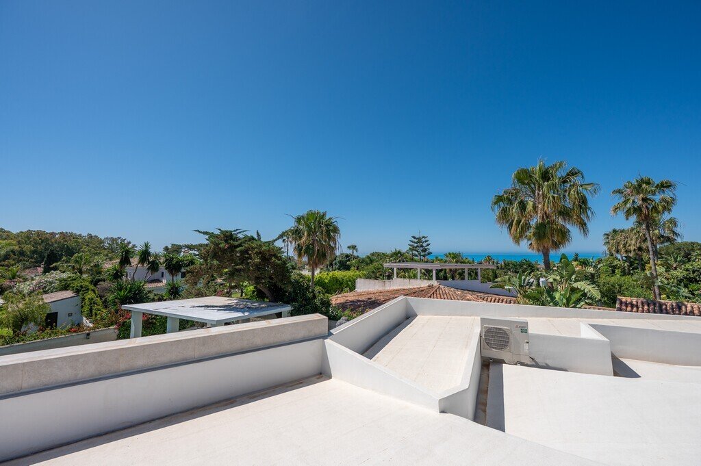 Villa in Elviria-Cabopino, Marbella, Spain 4 - 18150278